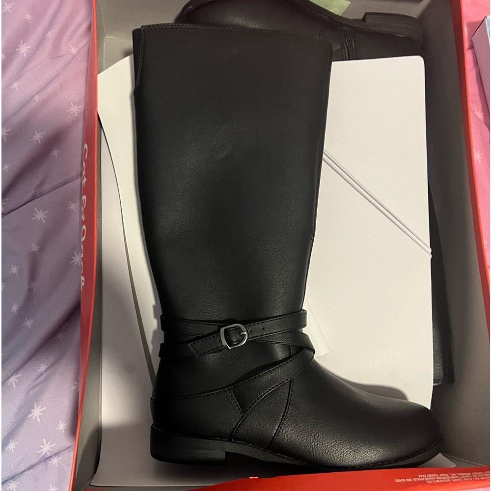 Girls size 2 target boots. New!